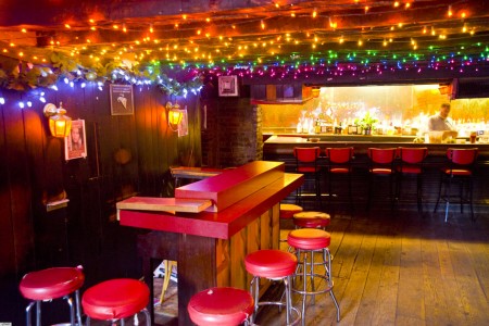 bar gay