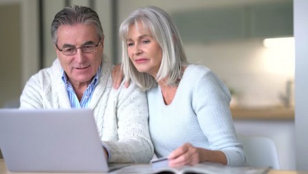 sénior rencontre en ligne